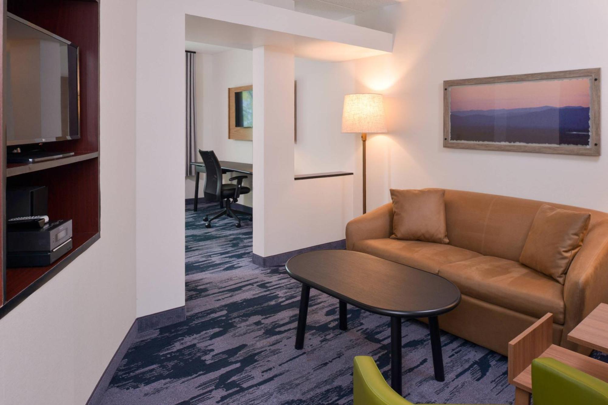 Fairfield Inn & Suites By Marriott Pittsburgh New Stanton Exterior foto